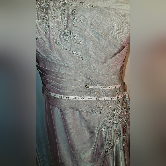 One-Shoulder Taupe Dress. Comes With a Jacket. Rhinestone Detail. Size 22 - Picture 10 of 11